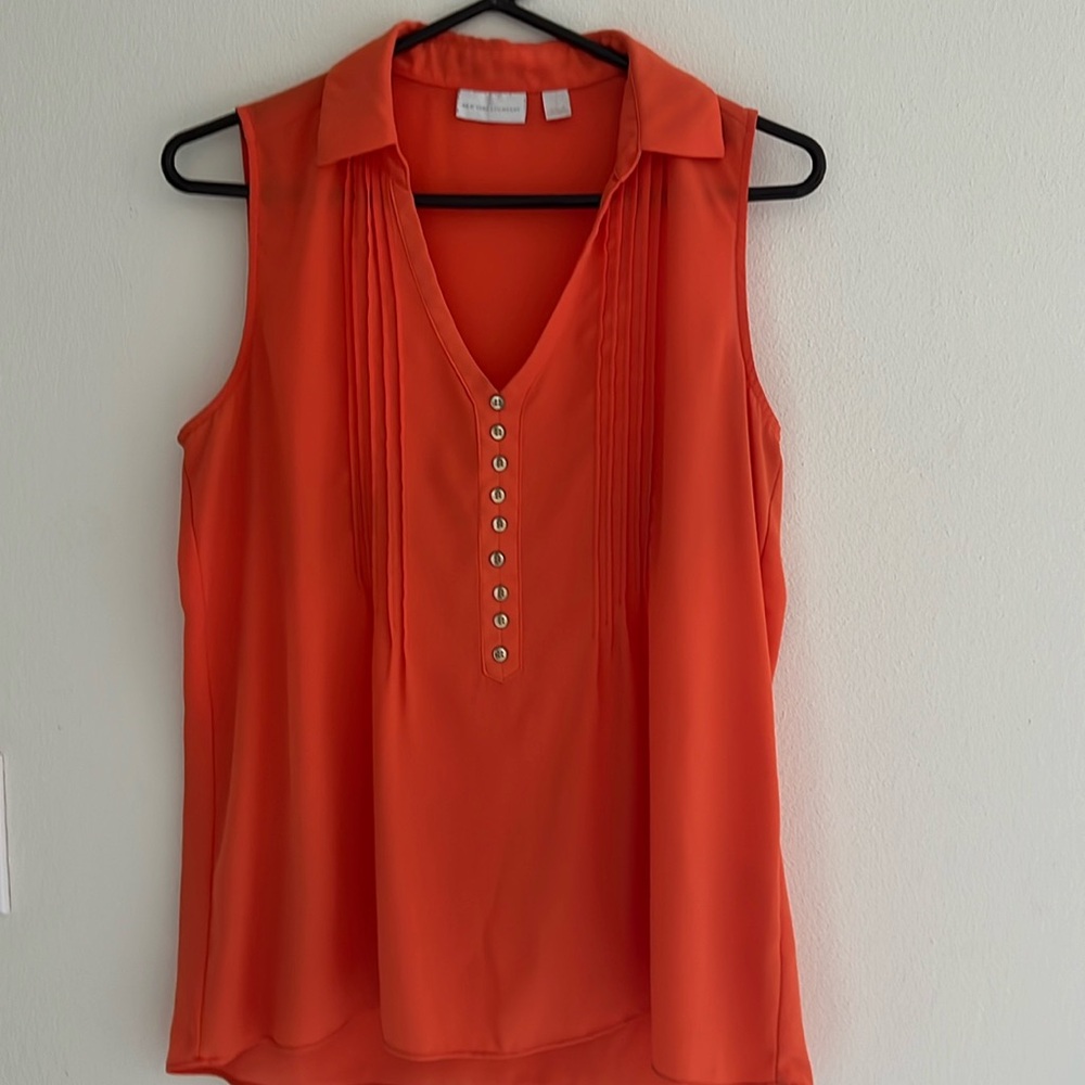 NY & CO bright dress top